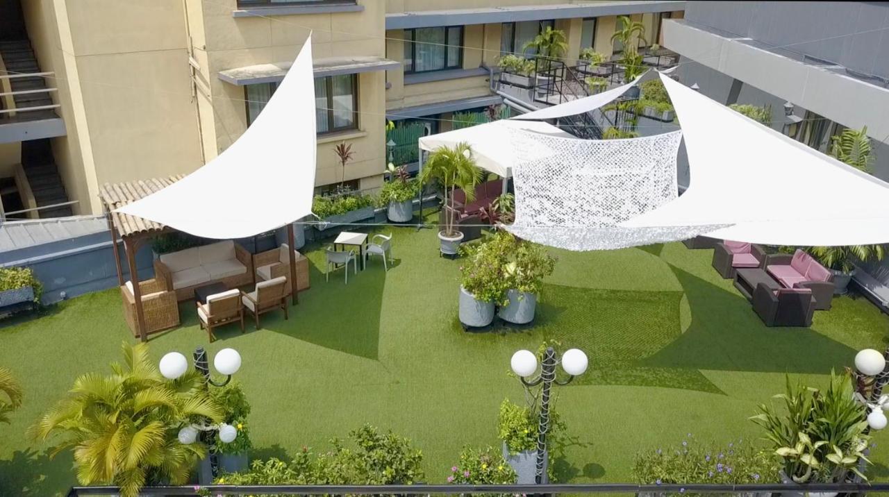 Hotel Memling Кіншаса Екстер'єр фото